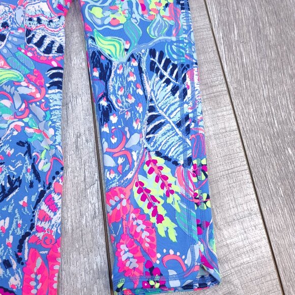 Lilly Pulitzer Luxletic Womens Small UPF 50+ Multi Fantasy Garden Weekender Crop - Picture 3 of 7